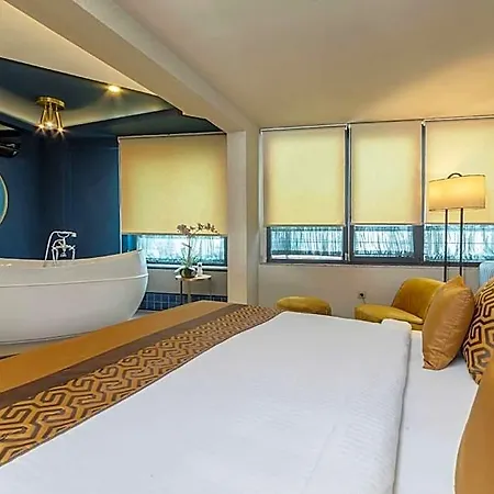 Hotel Ayramin Deluxe Taksim 3*