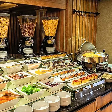 Ayramin Deluxe Taksim