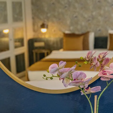 Отель Ayramin Deluxe Taksim 3*